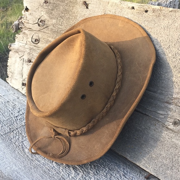 Vintage Other - Vintage Cowboy/Outback Leather Hat  7 1/4 - 7 3/8